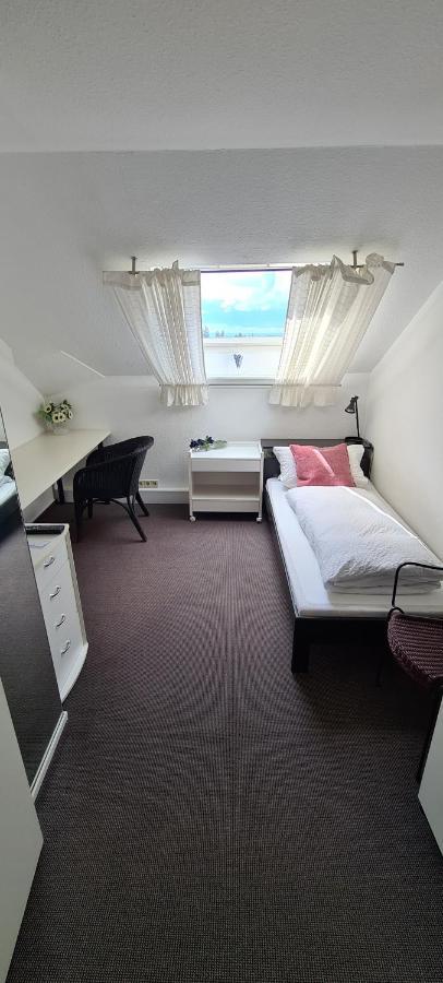 בול Hotel Pension Linz מראה חיצוני תמונה
